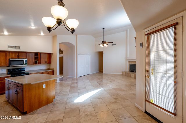 1524 W ORIOLE Way, Chandler, AZ 85286