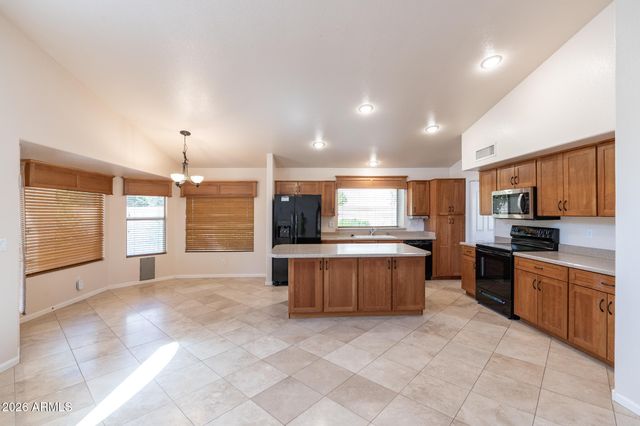 1524 W ORIOLE Way, Chandler, AZ 85286