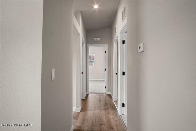 10393 N Kender Lane, Hayden, ID 83835