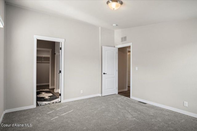 10393 N Kender Lane, Hayden, ID 83835