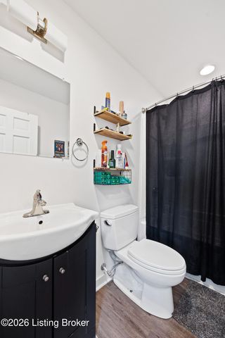 504 Wainwright Ave, Louisville, KY 40217