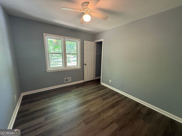 3293 Valleydale Drive SW, Atlanta, GA 30311