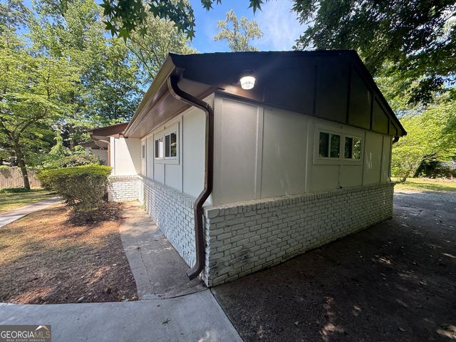 3293 Valleydale Drive SW, Atlanta, GA 30311
