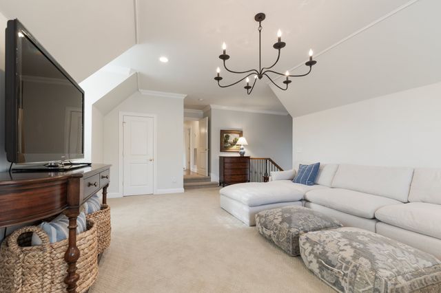 400 Hunt Club Rd, E, Nashville, TN 37221