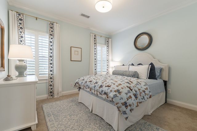 400 Hunt Club Rd, E, Nashville, TN 37221