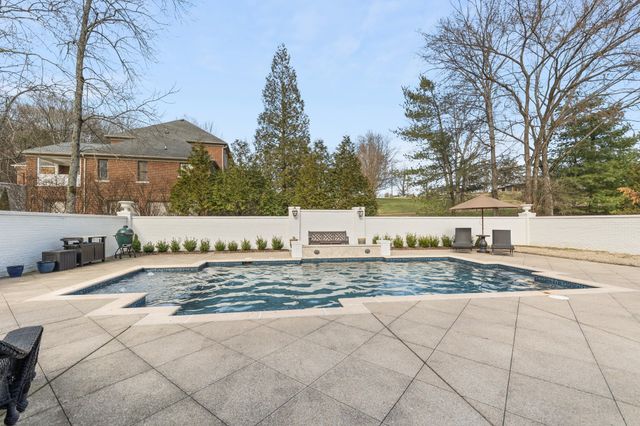 400 Hunt Club Rd, E, Nashville, TN 37221