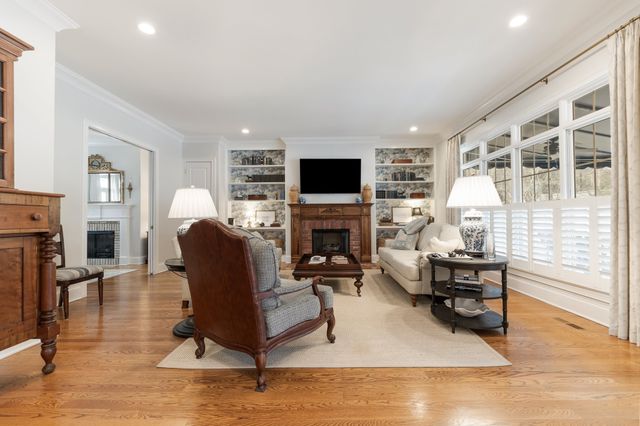 400 Hunt Club Rd, E, Nashville, TN 37221