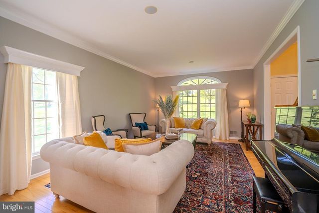 9 FLORYS MILL ROAD, Flemington, NJ 08822