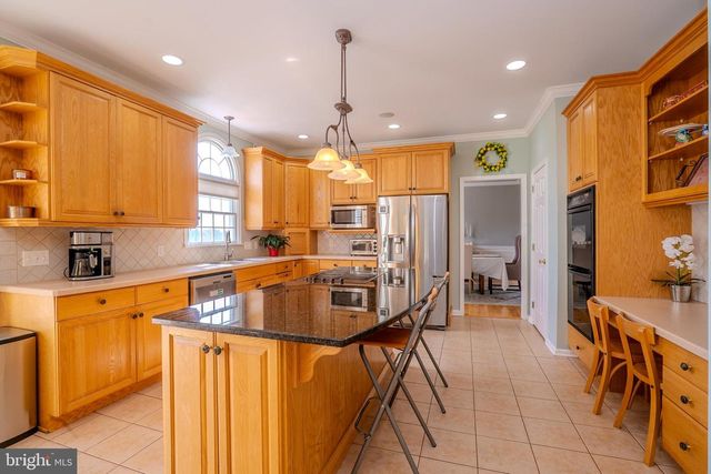 9 FLORYS MILL ROAD, Flemington, NJ 08822
