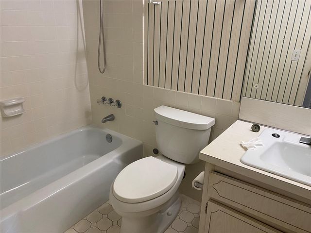 305 N Pompano Beach Blvd 1511, Pompano Beach, FL 33062