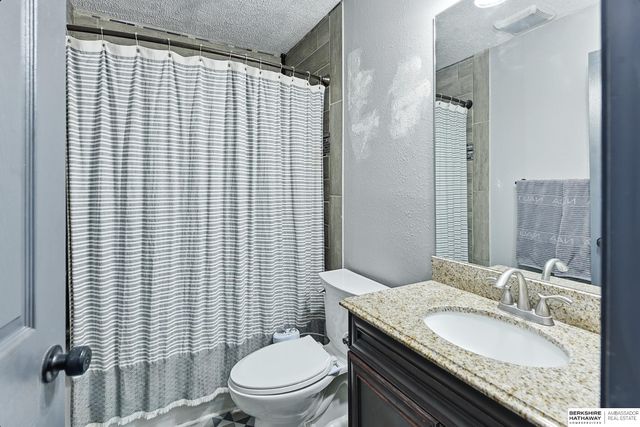 2001 Lincoln Avenue, Plattsmouth, NE 68048