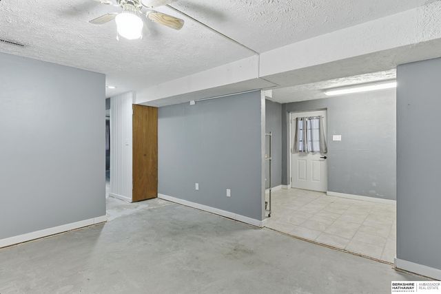 2001 Lincoln Avenue, Plattsmouth, NE 68048