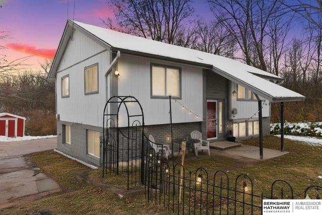 2001 Lincoln Avenue, Plattsmouth, NE 68048