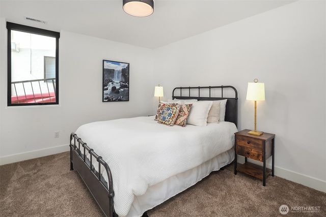 1104 Bayshore Drive, Camano Island, WA 98282