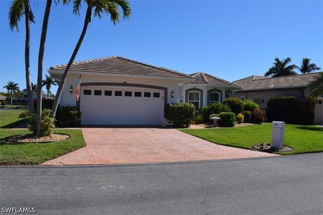 14490 Laguna DR, Fort Myers, FL 33908