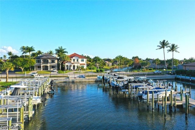 14490 Laguna DR, Fort Myers, FL 33908