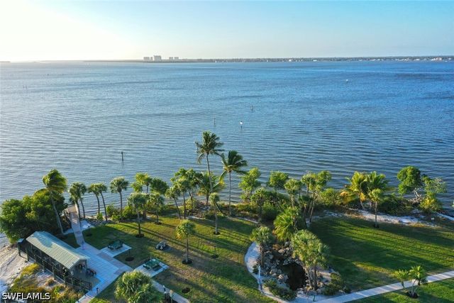 14490 Laguna DR, Fort Myers, FL 33908