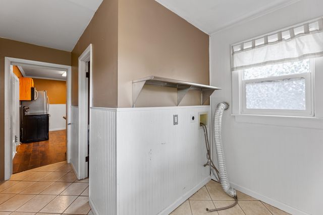 415 E 4th, Newton, KS 67114