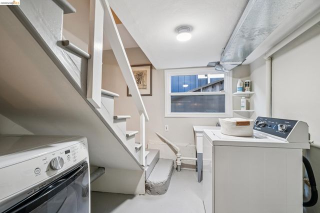 5830 Sutter Ave, Richmond, CA 94804