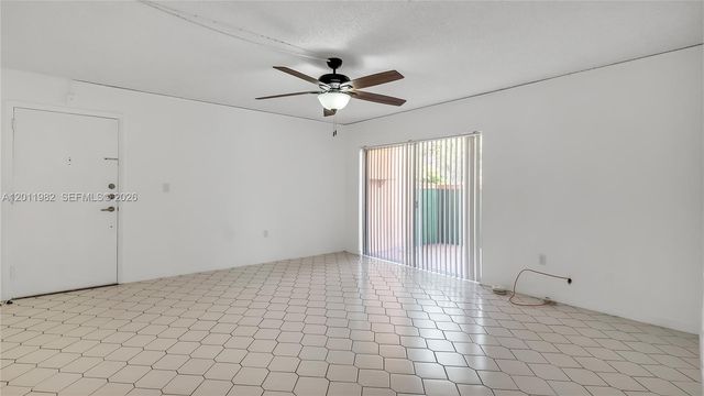 7231 Miami Lakes Dr C5, Miami Lakes, FL 33014