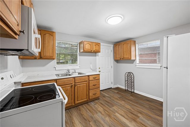 2107 Augusta Avenue, Savannah, GA 31415