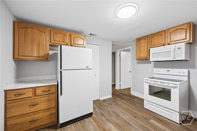 2107 Augusta Avenue, Savannah, GA 31415