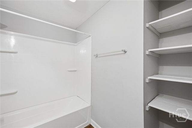 2107 Augusta Avenue, Savannah, GA 31415