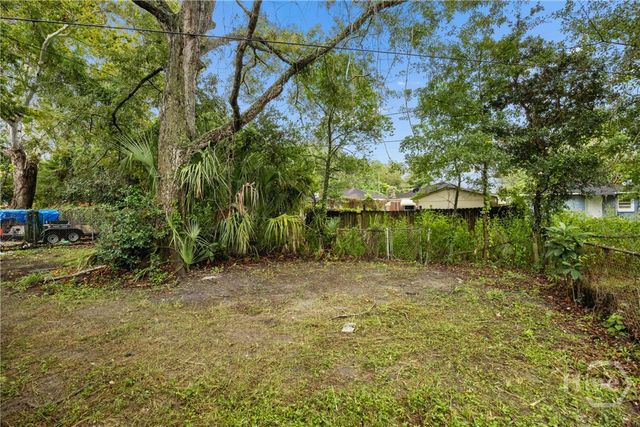 2107 Augusta Avenue, Savannah, GA 31415