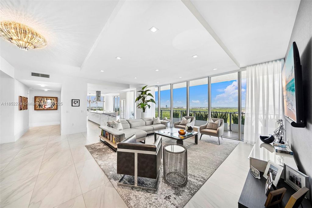 330 Sunny Isles Blvd 5-PH01, Sunny Isles Beach, FL 33160
