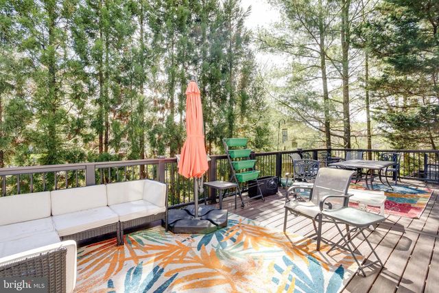 4417 WAKEFIELD CHAPEL RD, Annandale, VA 22003