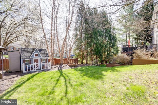 4417 WAKEFIELD CHAPEL RD, Annandale, VA 22003