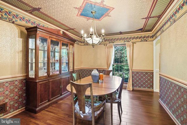 4417 WAKEFIELD CHAPEL RD, Annandale, VA 22003