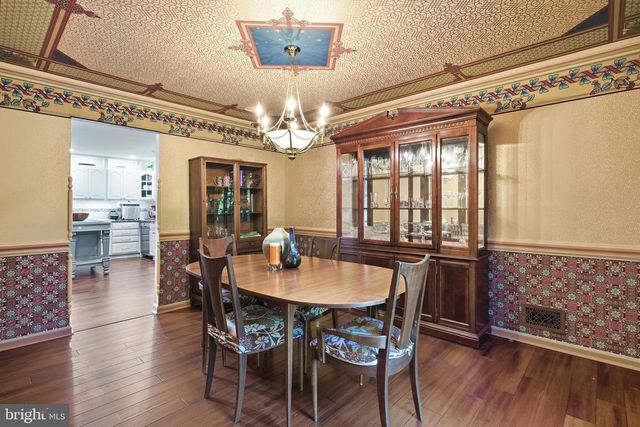 4417 WAKEFIELD CHAPEL RD, Annandale, VA 22003