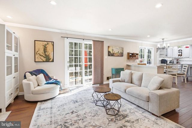 4417 WAKEFIELD CHAPEL RD, Annandale, VA 22003