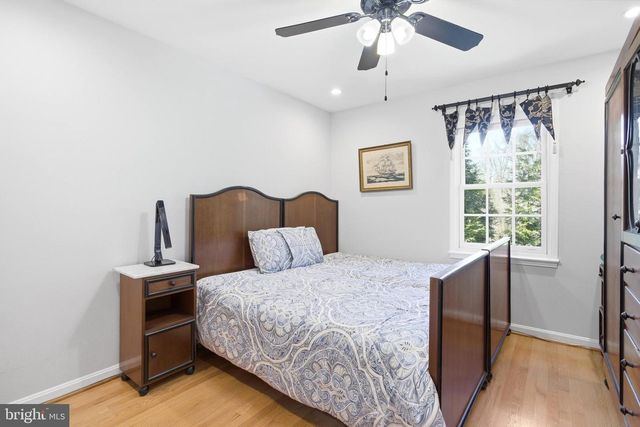 4417 WAKEFIELD CHAPEL RD, Annandale, VA 22003