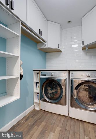 4417 WAKEFIELD CHAPEL RD, Annandale, VA 22003