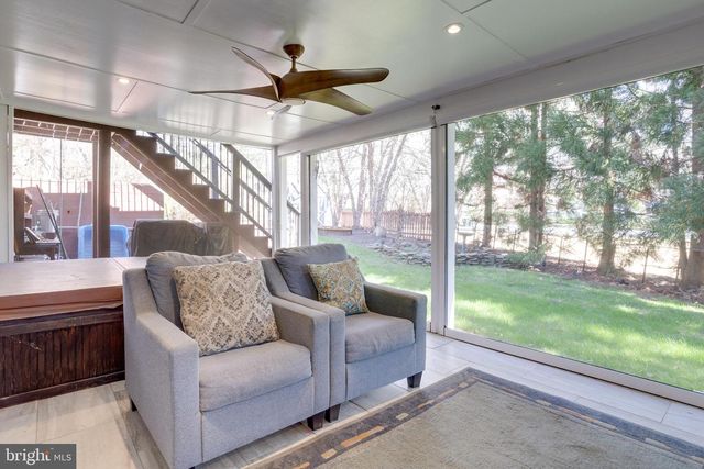 4417 WAKEFIELD CHAPEL RD, Annandale, VA 22003