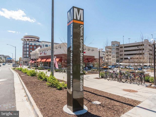 4417 WAKEFIELD CHAPEL RD, Annandale, VA 22003