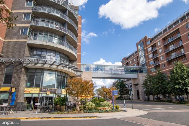 4417 WAKEFIELD CHAPEL RD, Annandale, VA 22003