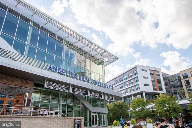 4417 WAKEFIELD CHAPEL RD, Annandale, VA 22003