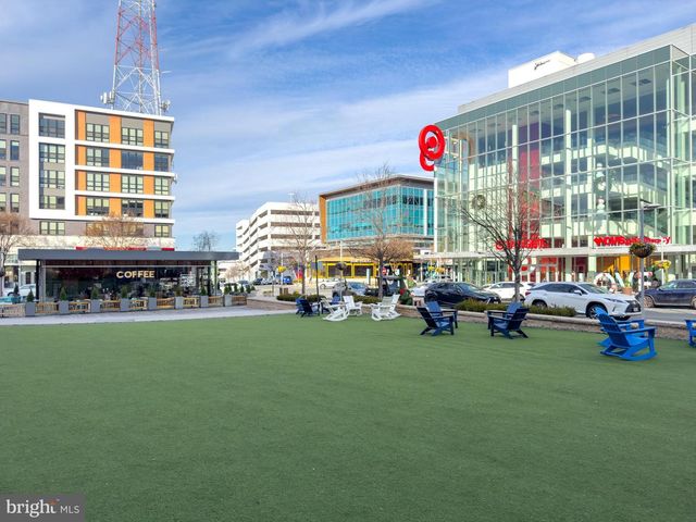 4417 WAKEFIELD CHAPEL RD, Annandale, VA 22003