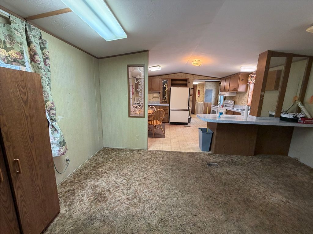 1255 Frontage Road 18, Columbia Falls, MT 59912 photo 4