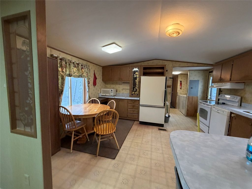 1255 Frontage Road 18, Columbia Falls, MT 59912 photo 6