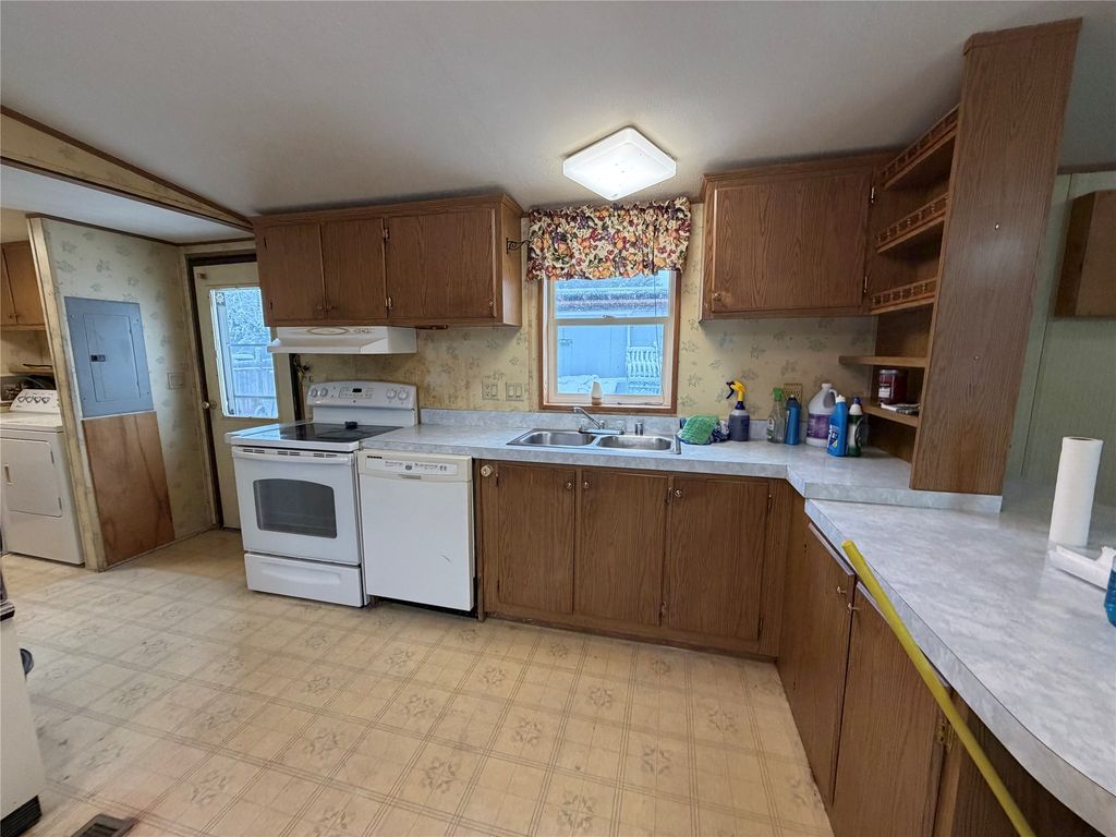1255 Frontage Road 18, Columbia Falls, MT 59912 photo 7