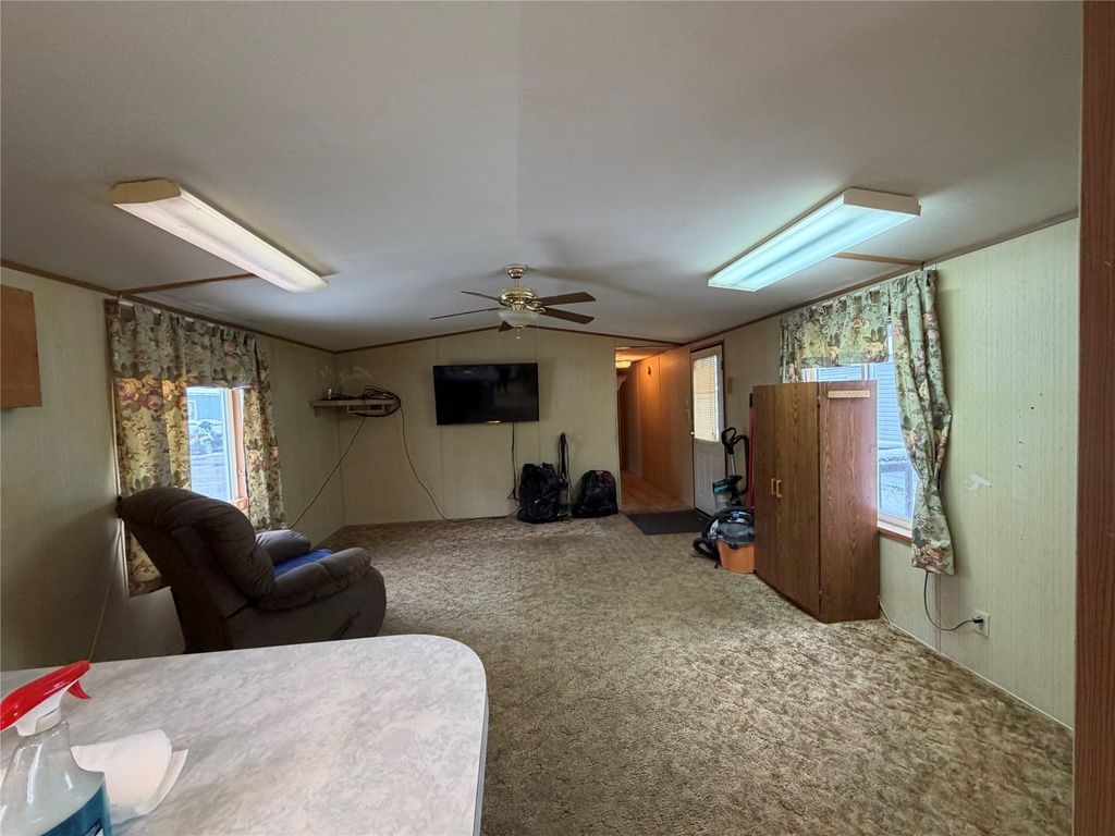 1255 Frontage Road 18, Columbia Falls, MT 59912 photo 9