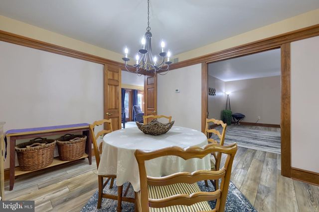 1701 HICKORY DR, Lebanon, PA 17042