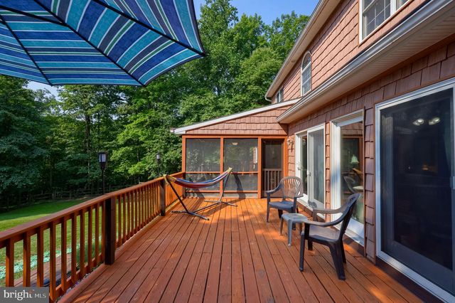 1701 HICKORY DR, Lebanon, PA 17042