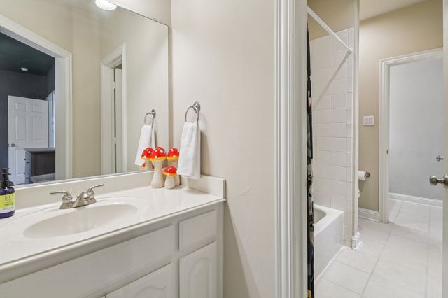 7104 Millard Pond Drive, Mckinney, TX 75071