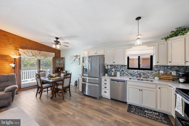 802 WATERVIEW DR, Orchard Beach, MD 21226