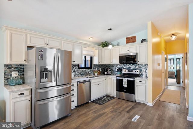 802 WATERVIEW DR, Orchard Beach, MD 21226